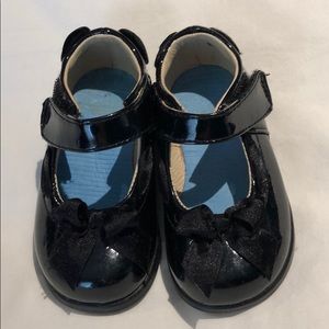 Black patent Pediped Flex mary jane shoes